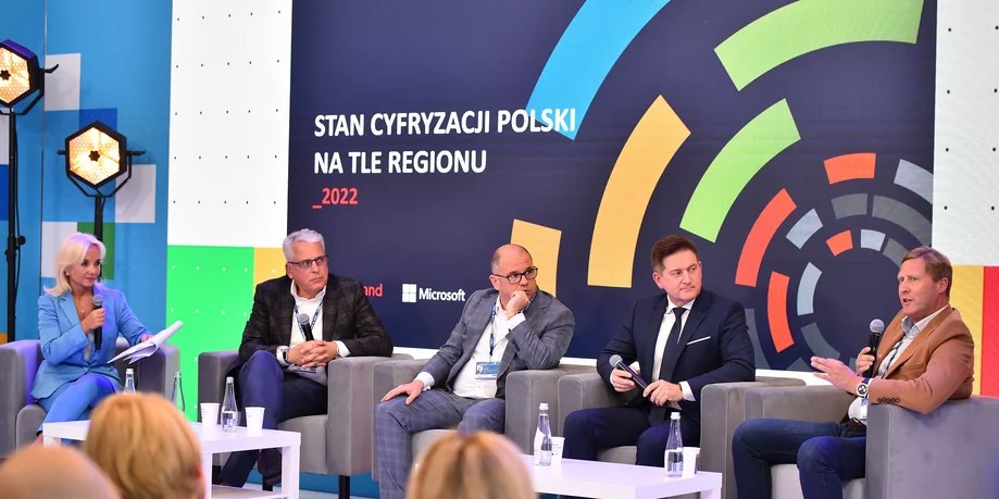 Pod względem cyfryzacji usług publicznych Polska wypada znacznie lepiej niż inne państwa regionu